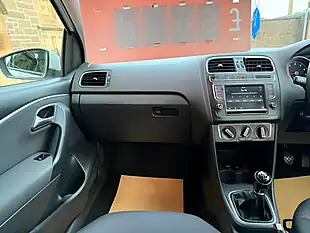 Used 2016 Volkswagen Polo Se White - Interior and Exterior details 15