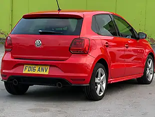 Used 2016 Volkswagen Polo Sel Red - Interior and Exterior details 5