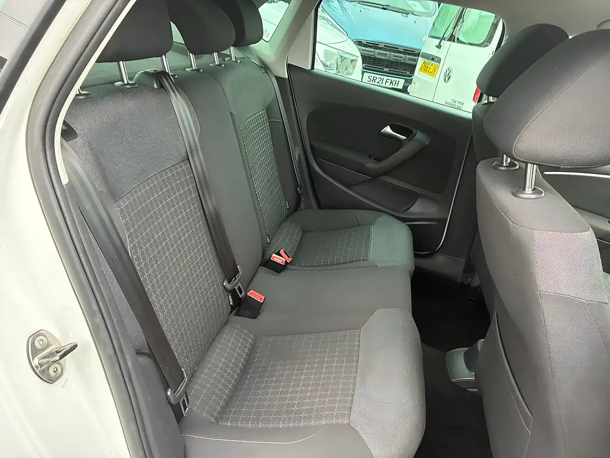 Used 2016 Volkswagen Polo Tech Match White - Interior and Exterior details 15