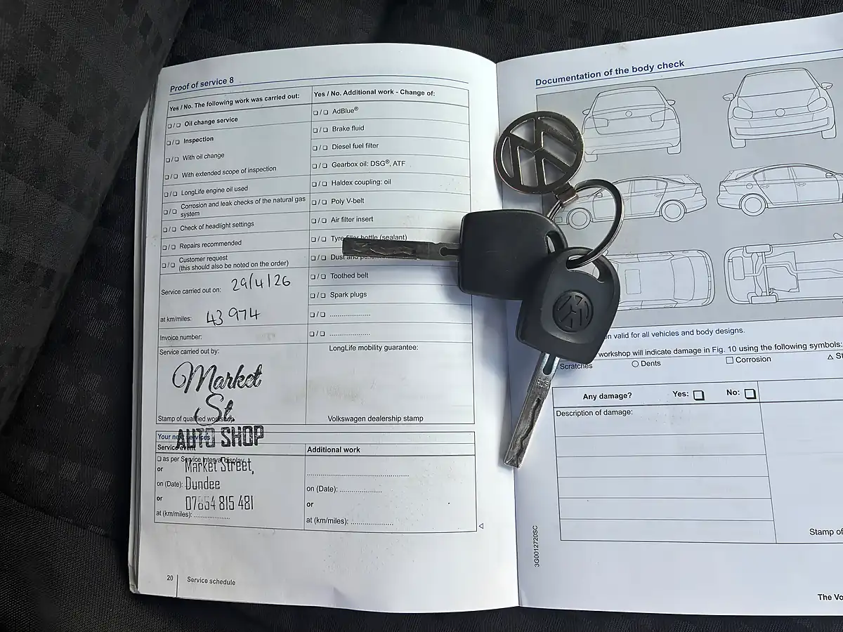Used 2016 Volkswagen Polo Tech S Blue - Interior and Exterior details 15