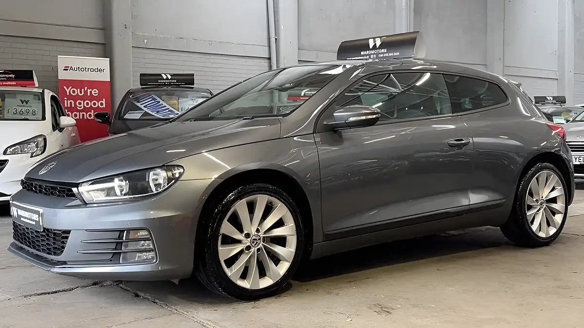 Used 2016 Volkswagen Scirocco Bluemotion Tech GT Grey - Front View