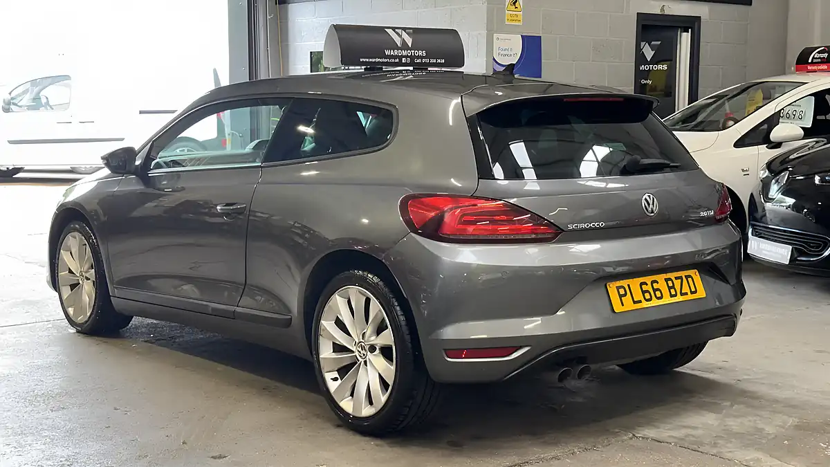 Used 2016 Volkswagen Scirocco Bluemotion Tech GT Grey - Interior and Exterior details 7