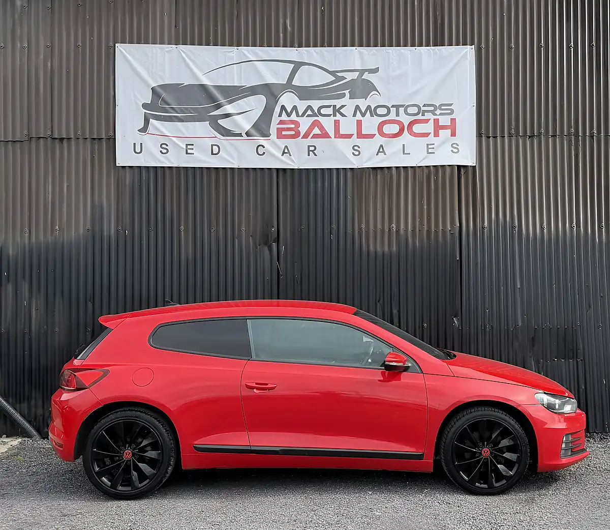 Used 2016 Volkswagen Scirocco Bluemotion Tech GT Red - Interior and Exterior details 4