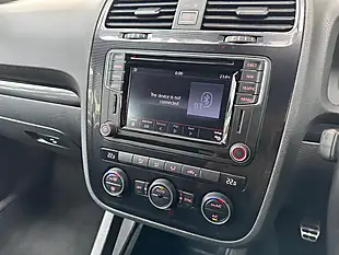 Used 2016 Volkswagen Scirocco Bluemotion Tech GT Rising Blue - Interior and Exterior details 17