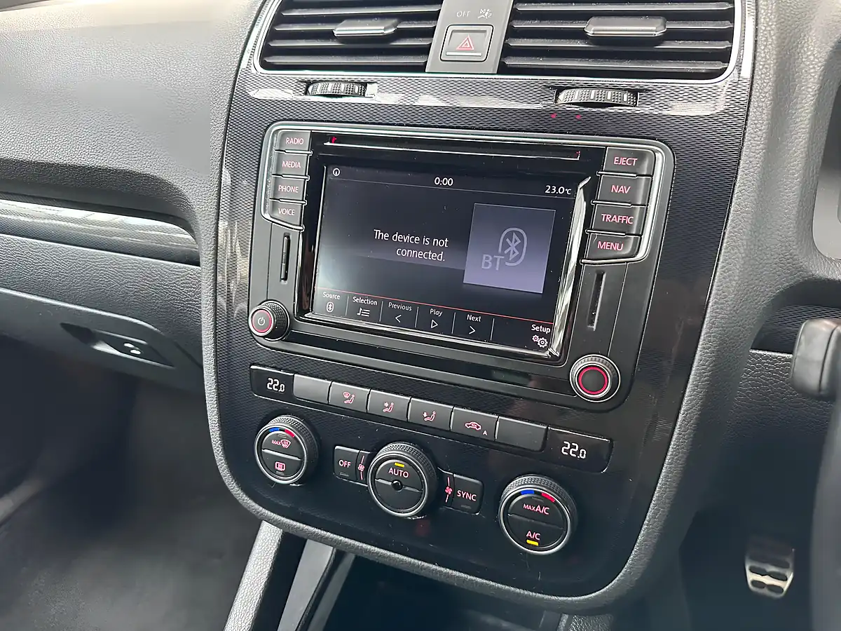 Used 2016 Volkswagen Scirocco Bluemotion Tech GT Rising Blue - Interior and Exterior details 17