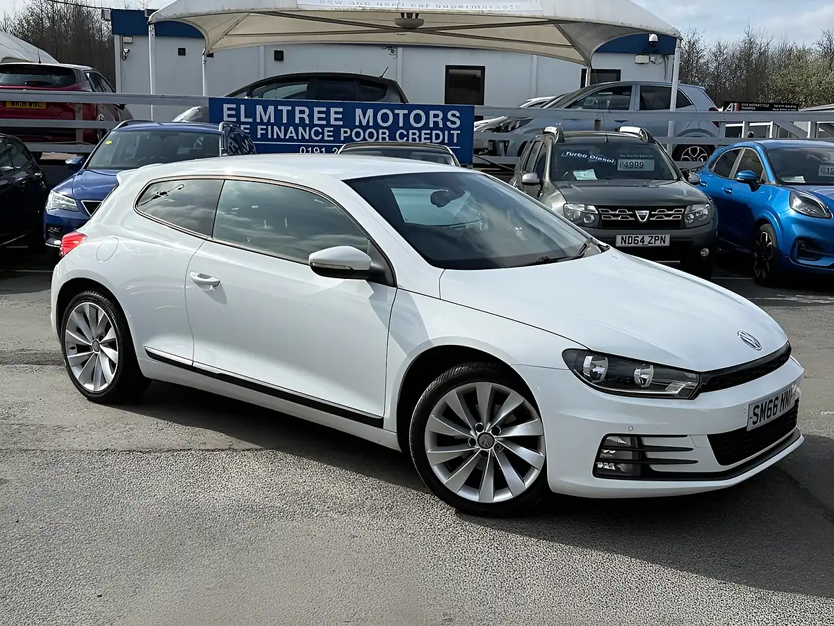 Used 2016 Volkswagen Scirocco GT Edition White - Front View