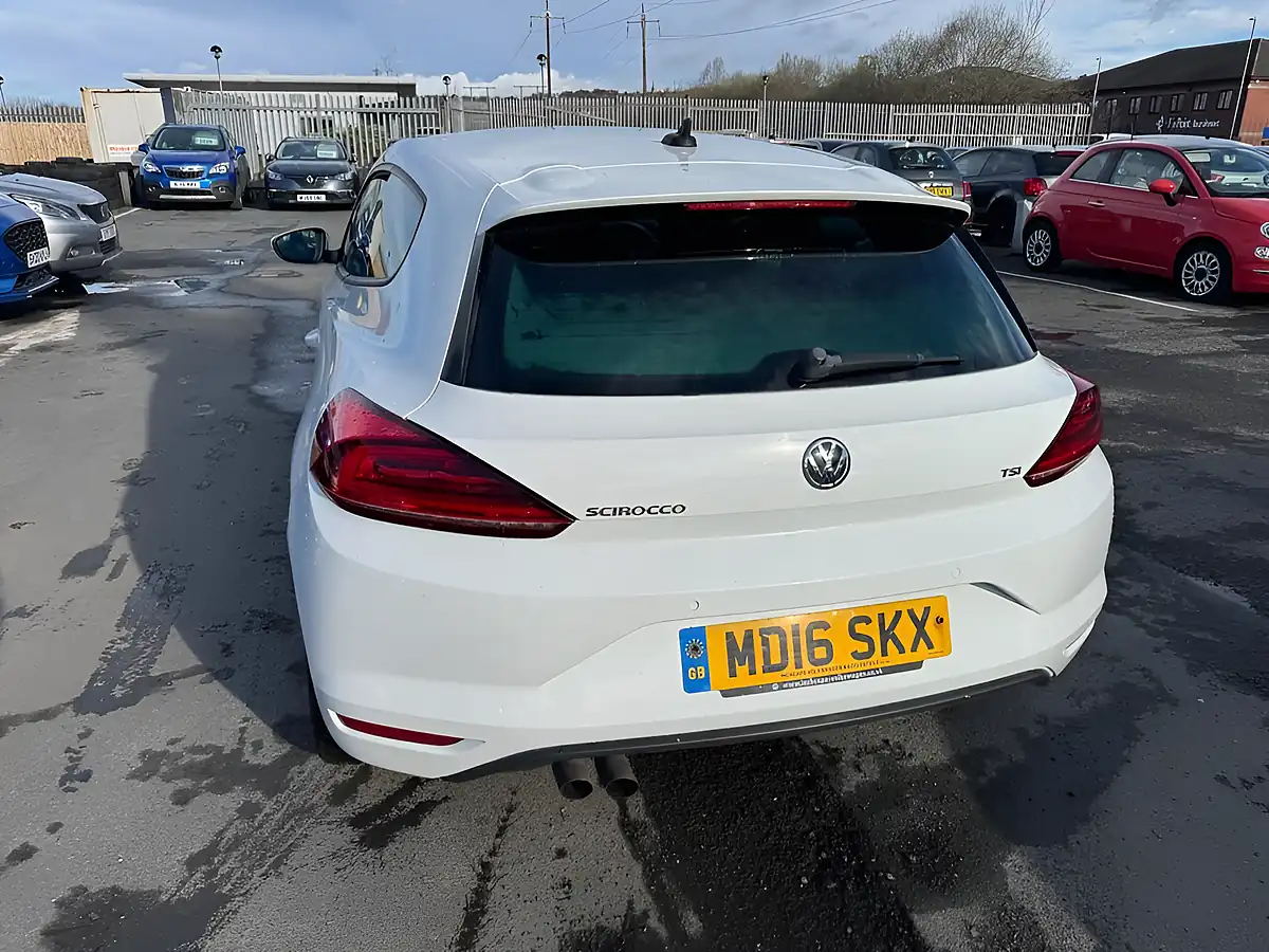 Used 2016 Volkswagen Scirocco GT White - Interior and Exterior details 7