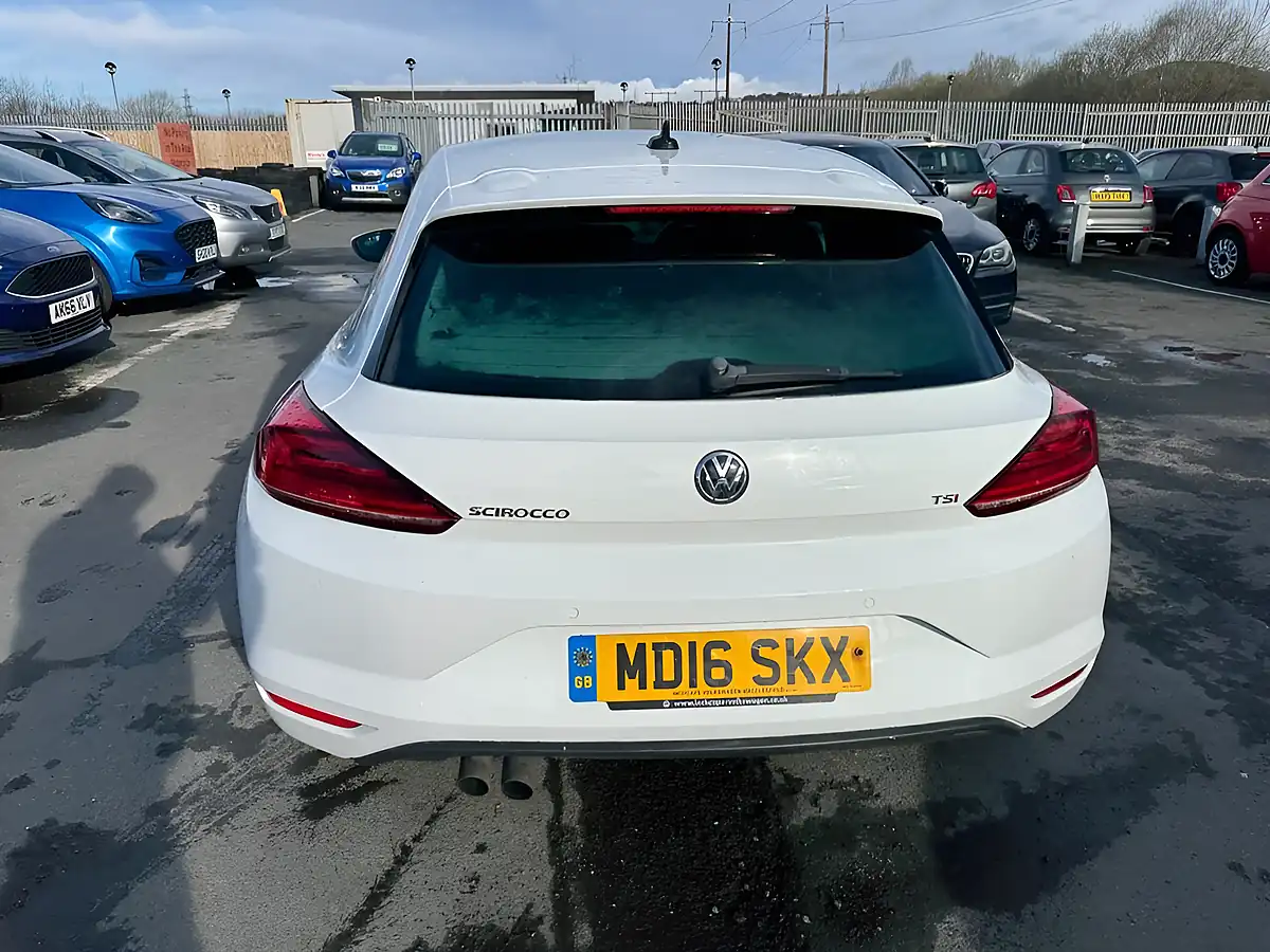 Used 2016 Volkswagen Scirocco GT White - Interior and Exterior details 9