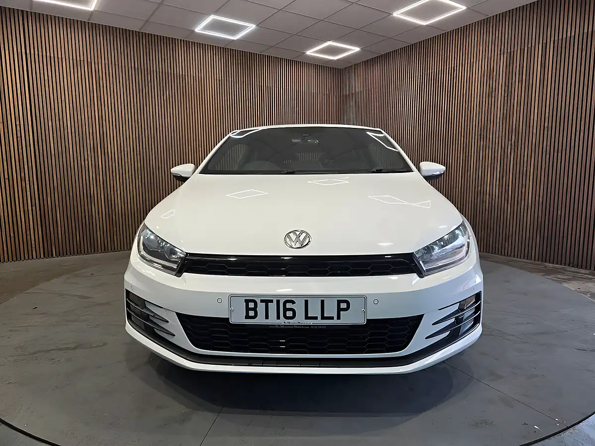Used 2016 Volkswagen Scirocco GT White - Interior and Exterior details 2