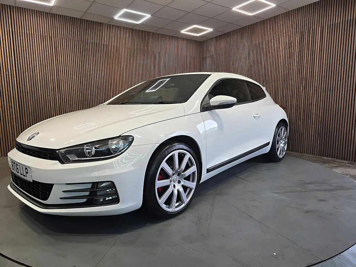 Used 2016 Volkswagen Scirocco GT White - Interior and Exterior details 3