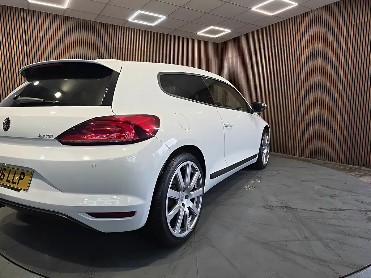 Used 2016 Volkswagen Scirocco GT White - Interior and Exterior details 8