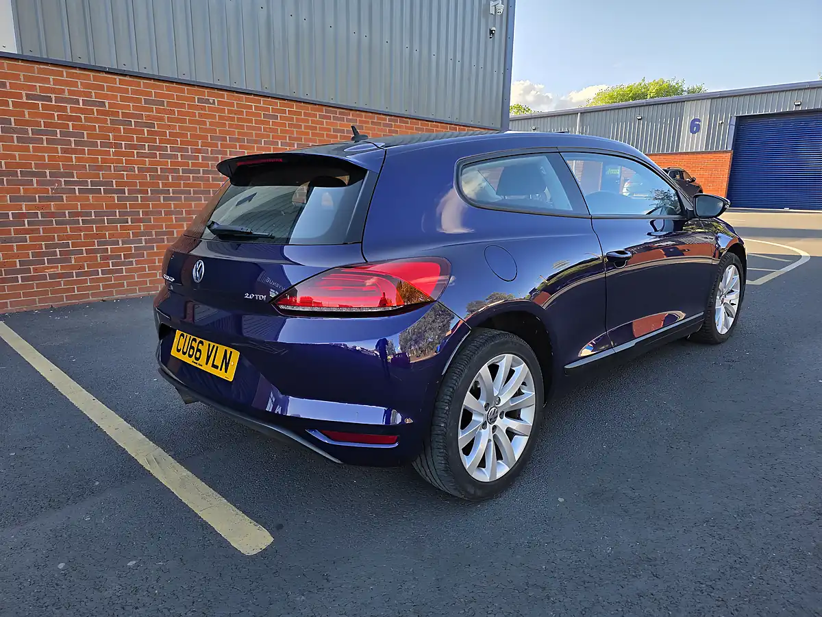Used 2016 Volkswagen Scirocco Purple - Interior and Exterior details 8