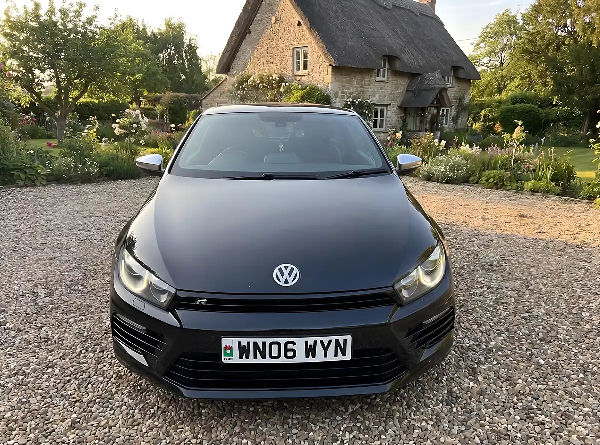 Used 2016 Volkswagen Scirocco R Bluemotion Tech Black - Interior and Exterior details 2