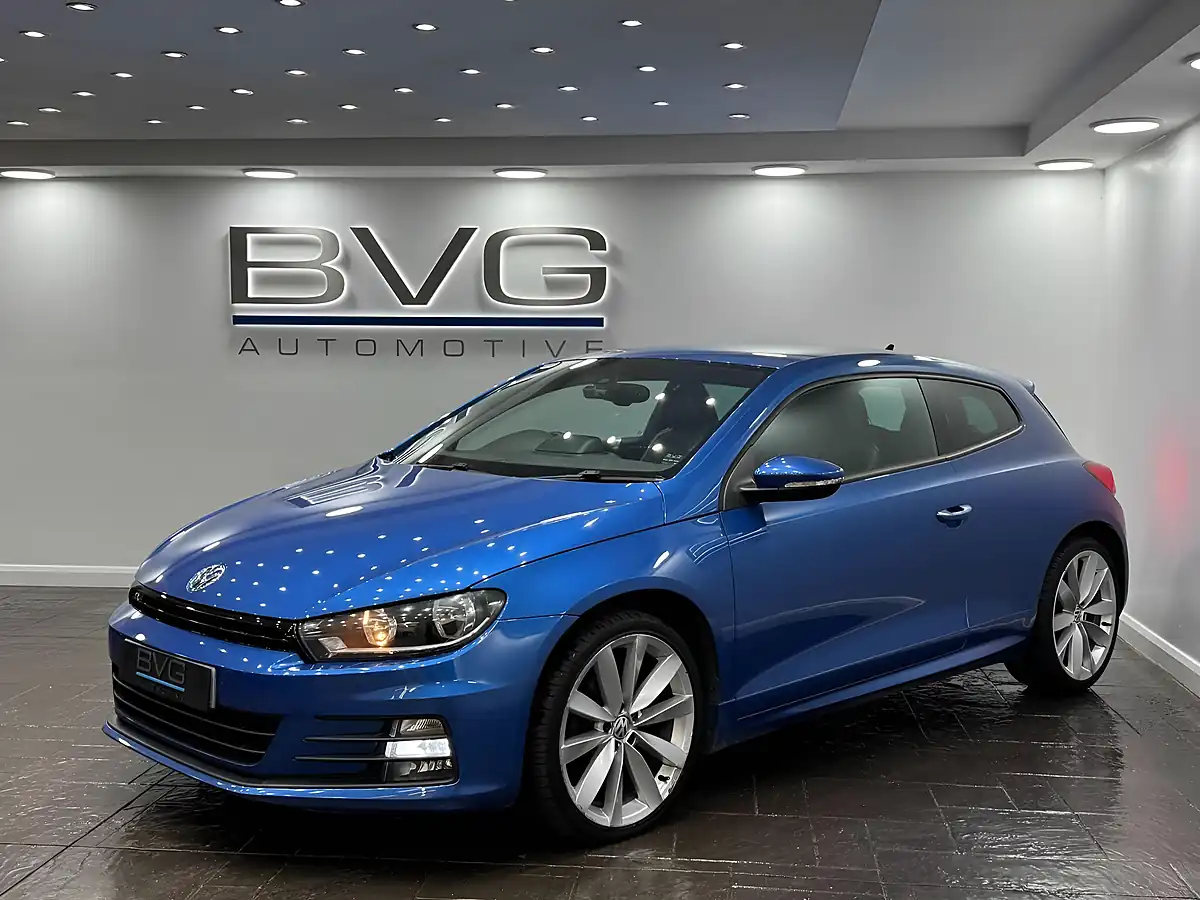 Used 2016 Volkswagen Scirocco R-Line Blue - Interior and Exterior details 5