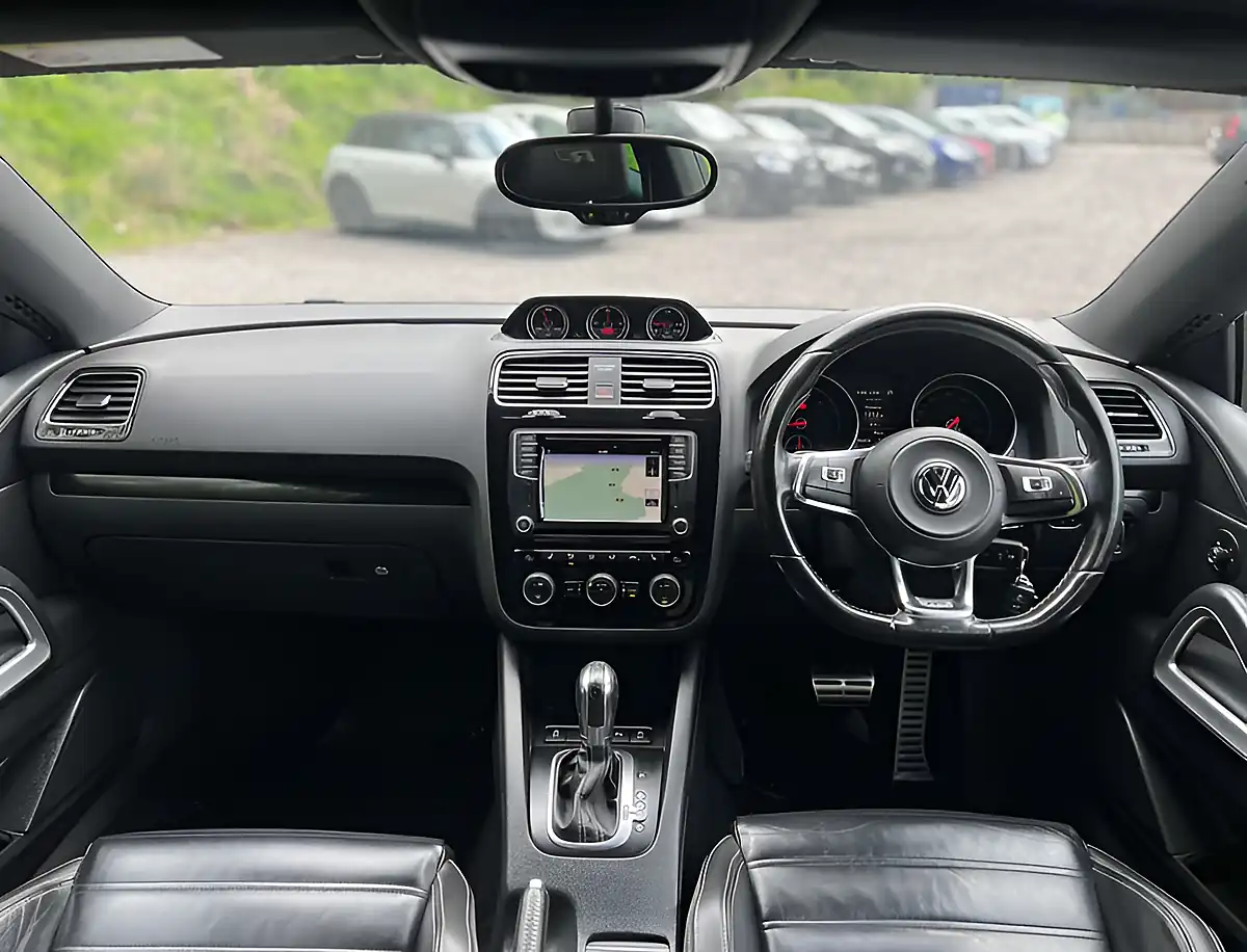 Used 2016 Volkswagen Scirocco R-Line Rising Blue - Interior and Exterior details 11