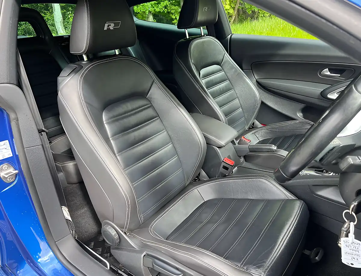 Used 2016 Volkswagen Scirocco R-Line Rising Blue - Interior and Exterior details 14
