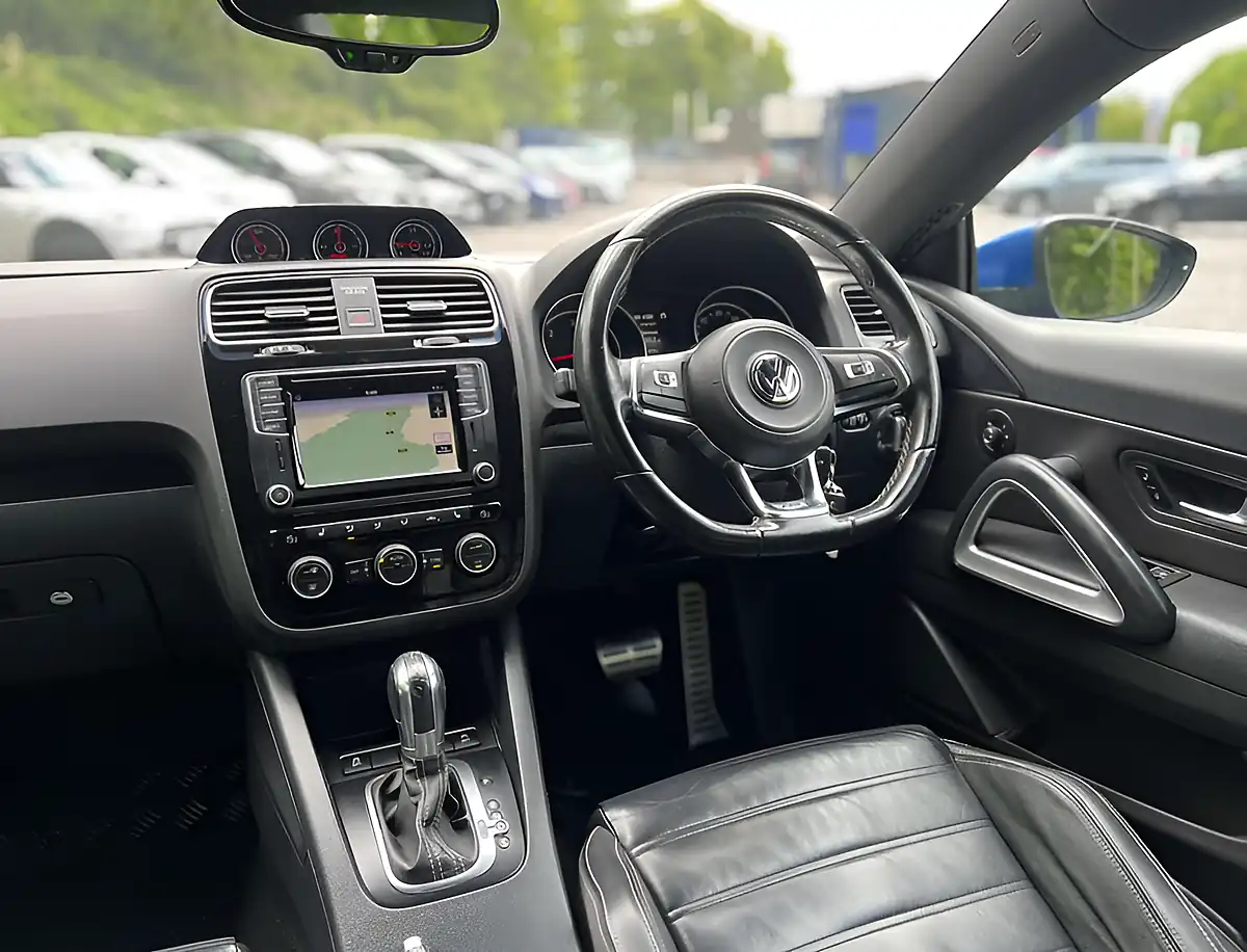 Used 2016 Volkswagen Scirocco R-Line Rising Blue - Interior and Exterior details 16