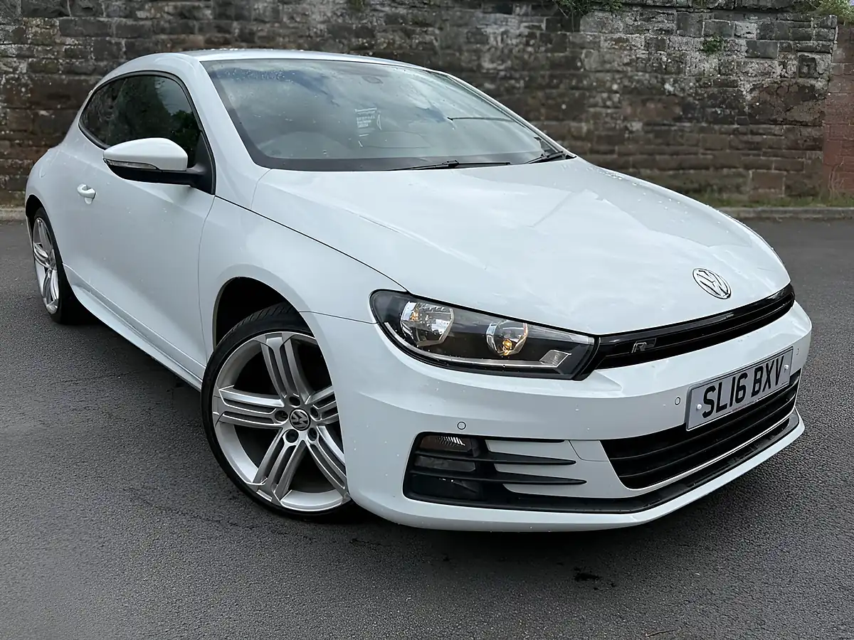 Used 2016 Volkswagen Scirocco R-Line White - Interior and Exterior details 3