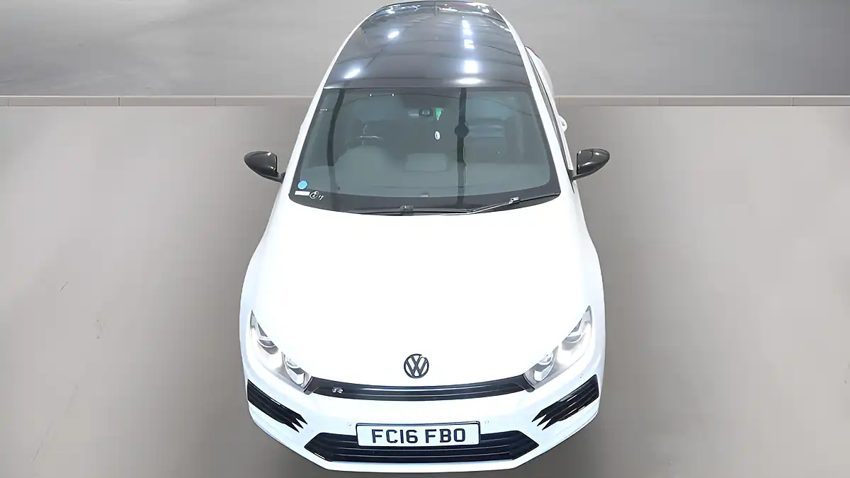 Used 2016 Volkswagen Scirocco R White - Interior and Exterior details 7