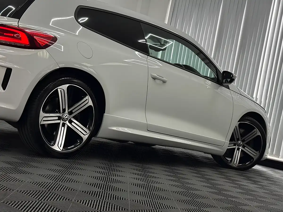 Used 2016 Volkswagen Scirocco R White - Interior and Exterior details 12