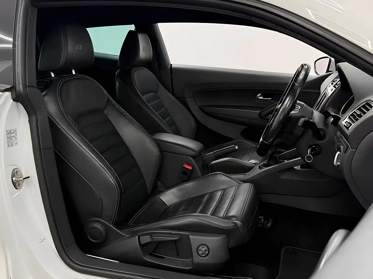 Used 2016 Volkswagen Scirocco R White - Interior and Exterior details 14