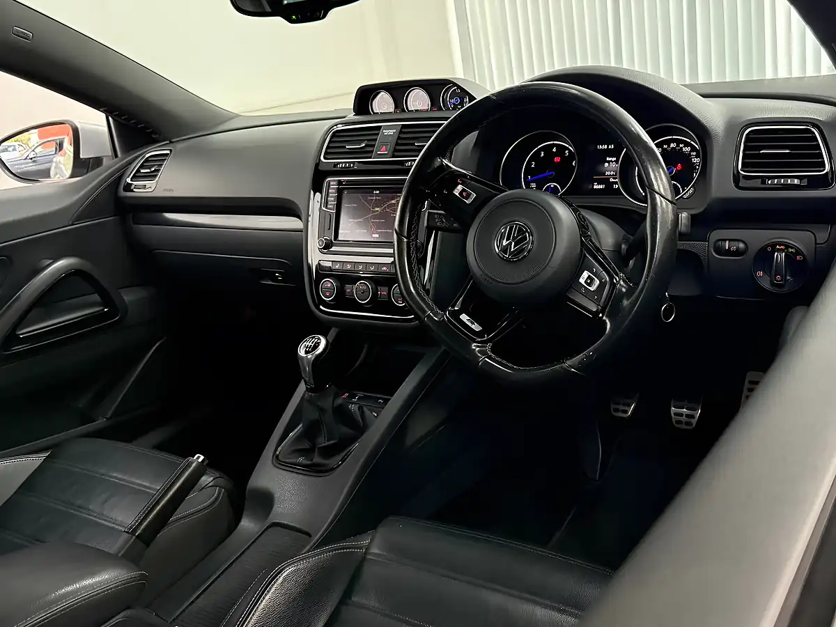 Used 2016 Volkswagen Scirocco R White - Interior and Exterior details 2