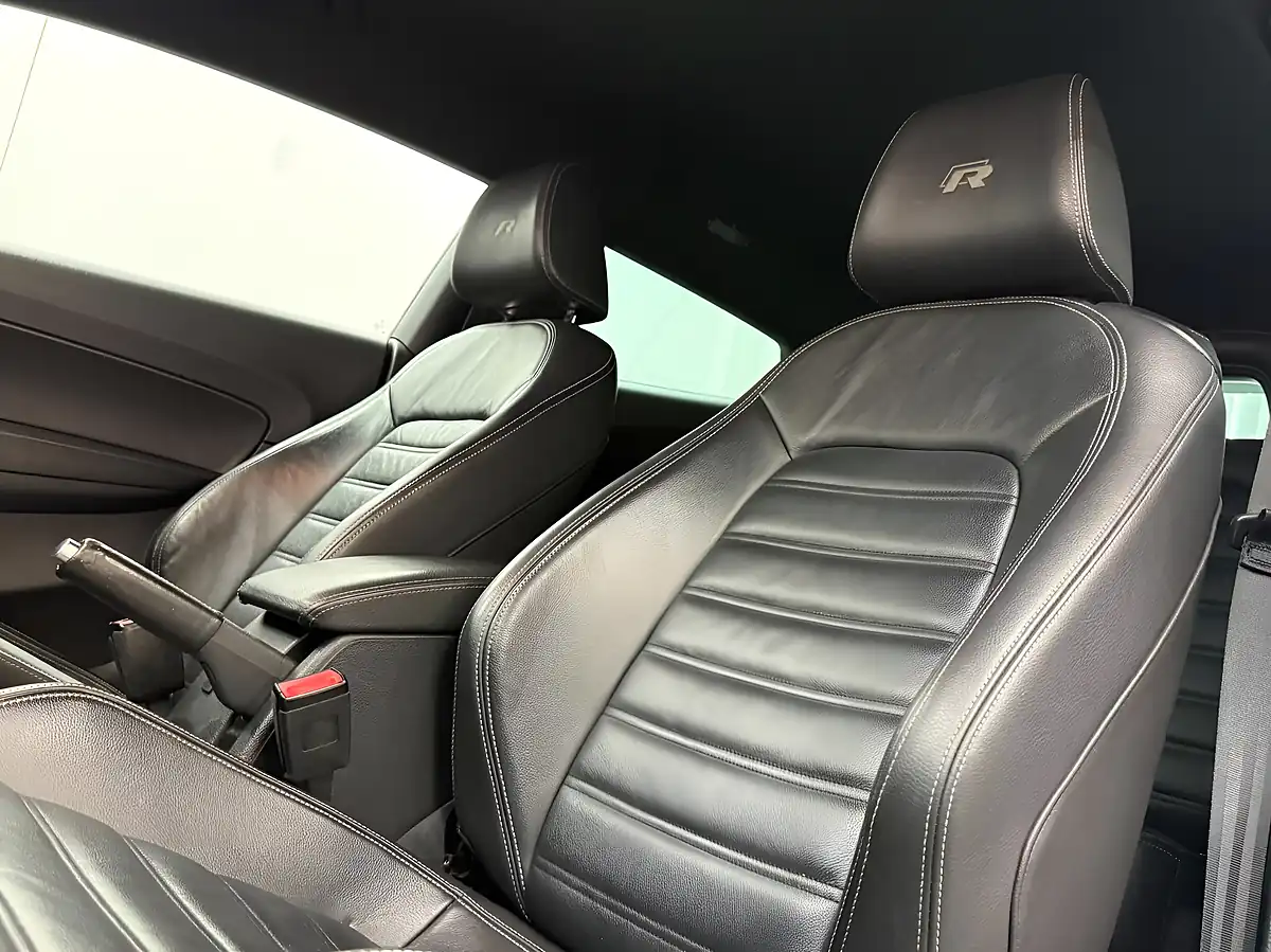 Used 2016 Volkswagen Scirocco R White - Interior and Exterior details 3