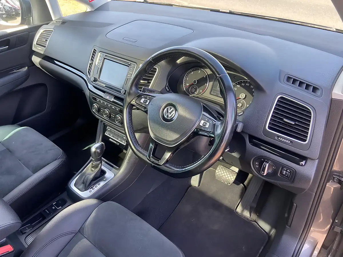 Used 2016 Volkswagen Sharan Sel Grey - Interior and Exterior details 14