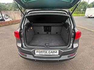 Used 2016 Volkswagen Tiguan Bluemotion Tech Match Edition Grey - Interior and Exterior details 8