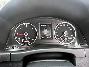 Used 2016 Volkswagen Tiguan Bluemotion Tech Match Edition Silver - Interior and Exterior details 12