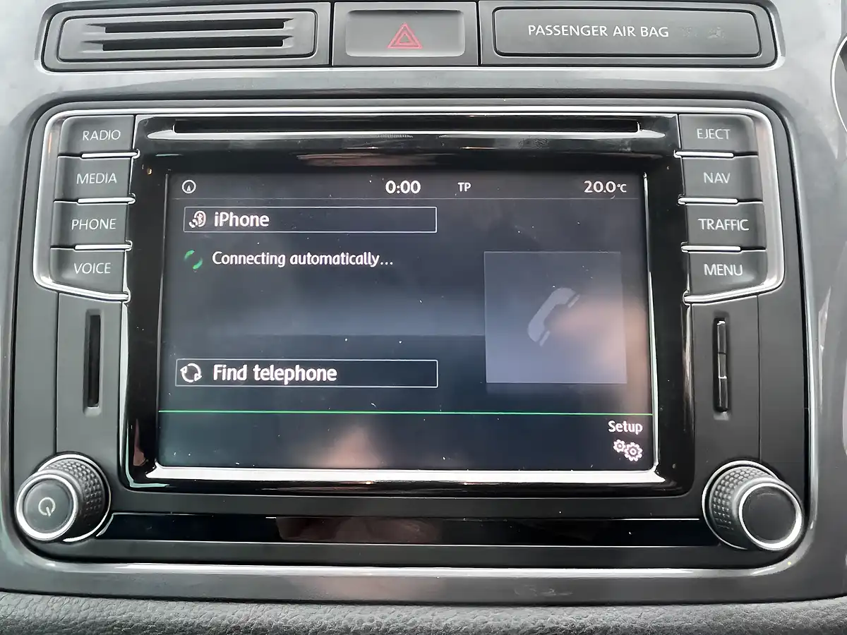 Used 2016 Volkswagen Tiguan Bluemotion Tech Match Edition Silver - Interior and Exterior details 13