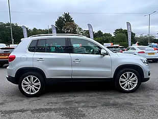 Used 2016 Volkswagen Tiguan Bluemotion Tech Match Edition Silver - Interior and Exterior details 6