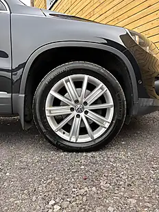 Used 2016 Volkswagen Tiguan Match Edition Black - Interior and Exterior details 10
