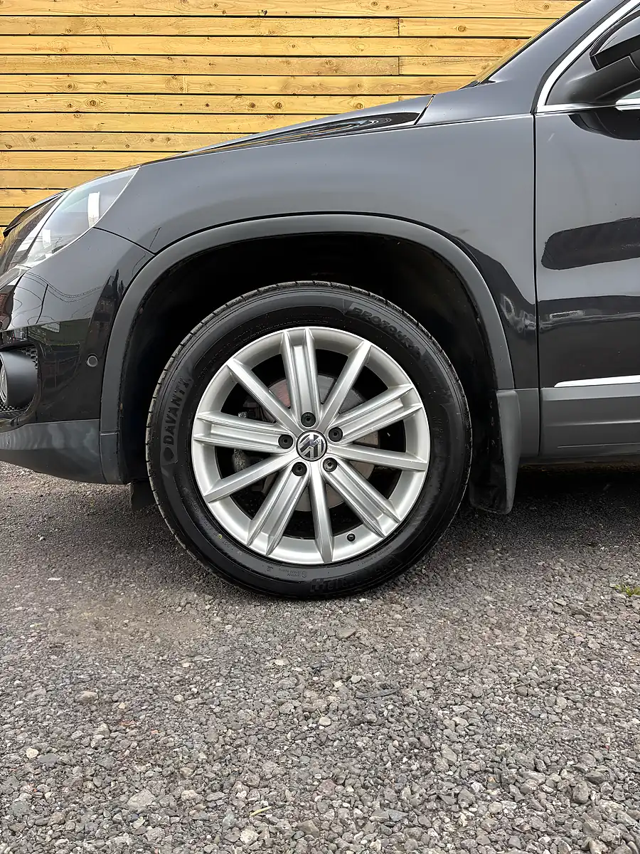 Used 2016 Volkswagen Tiguan Match Edition Black - Interior and Exterior details 11