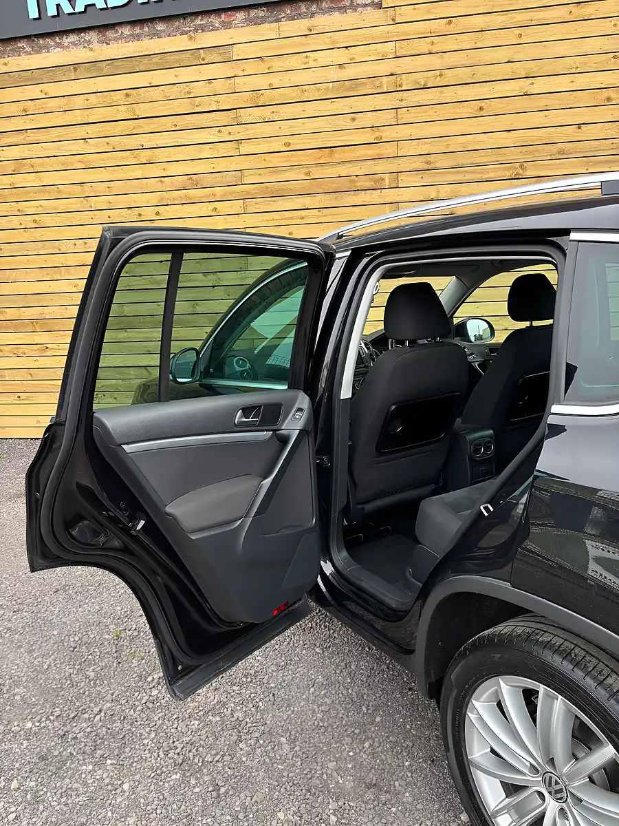 Used 2016 Volkswagen Tiguan Match Edition Black - Interior and Exterior details 19