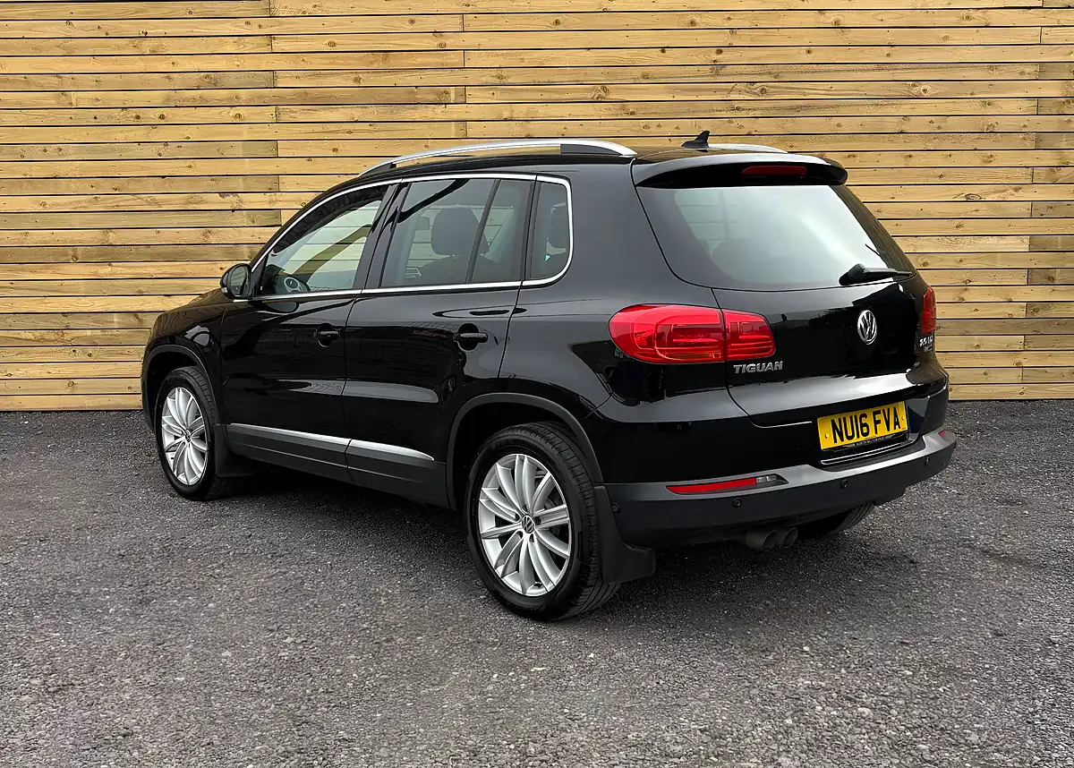 Used 2016 Volkswagen Tiguan Match Edition Black - Interior and Exterior details 5