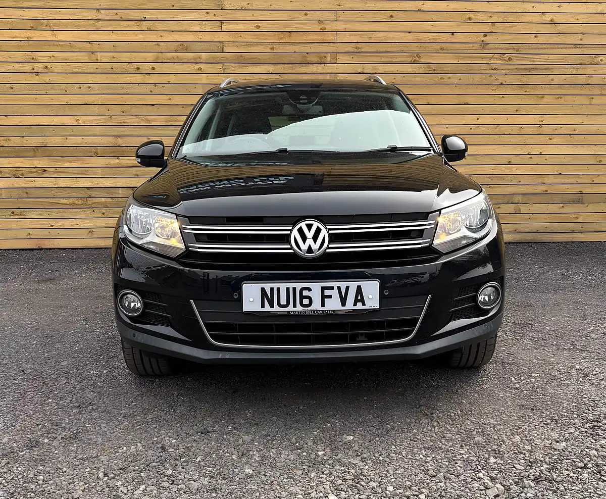 Used 2016 Volkswagen Tiguan Match Edition Black - Interior and Exterior details 8