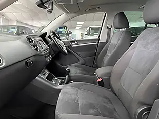 Used 2016 Volkswagen Tiguan Match Edition Black - Interior and Exterior details 16