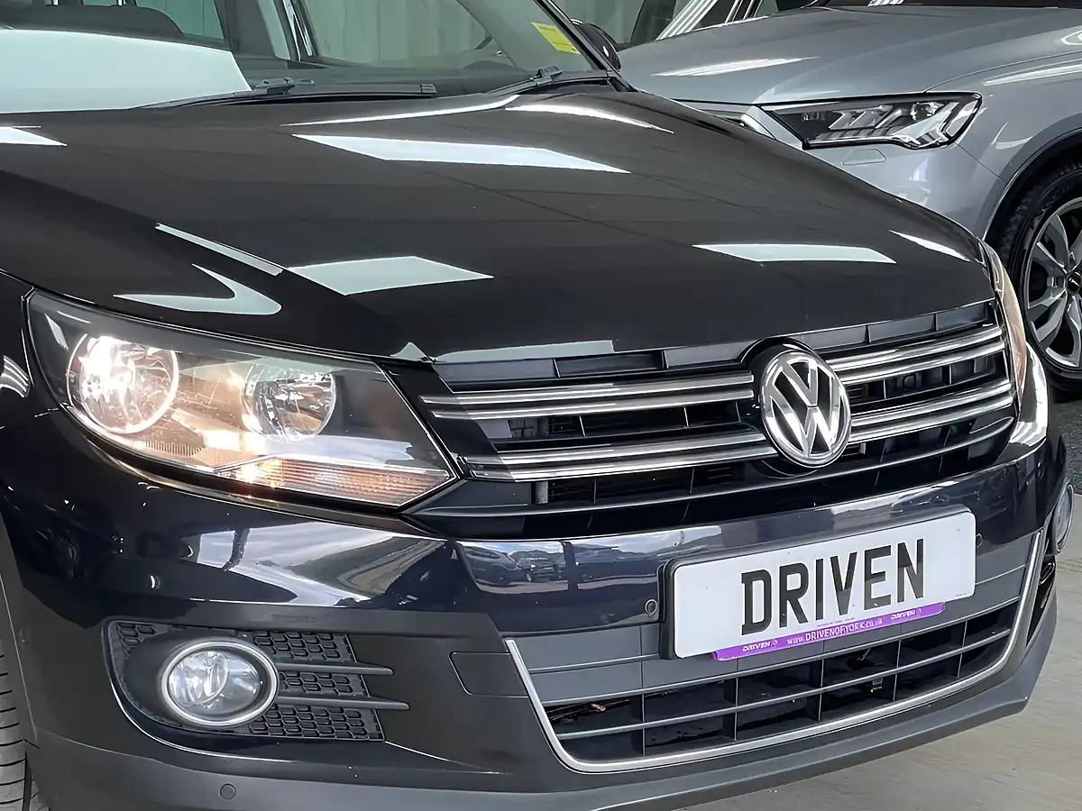 Used 2016 Volkswagen Tiguan Match Edition Black - Interior and Exterior details 3
