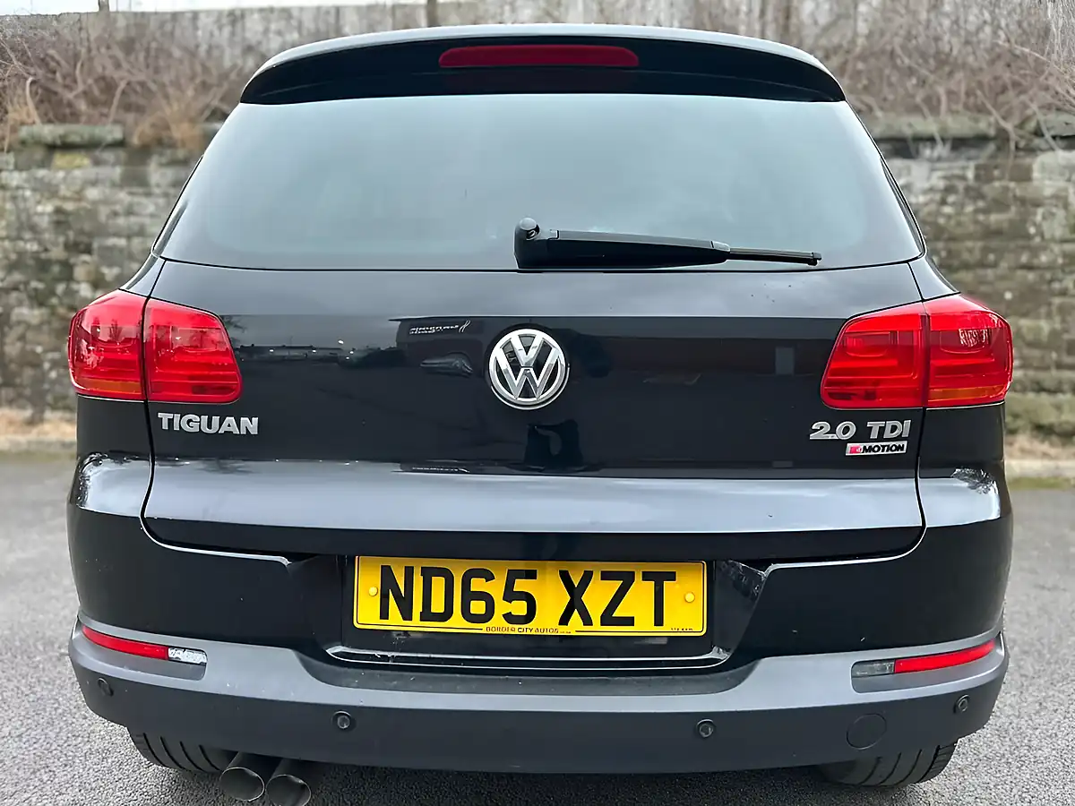 Used 2016 Volkswagen Tiguan Match Edition Deep Black - Interior and Exterior details 7