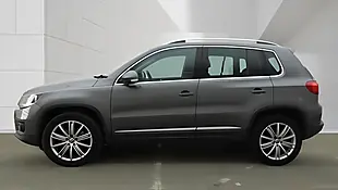 Used 2016 Volkswagen Tiguan Match Edition Grey - Interior and Exterior details 6