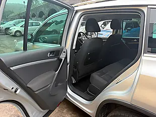Used 2016 Volkswagen Tiguan Match Edition Silver - Interior and Exterior details 14