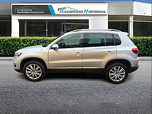 Used 2016 Volkswagen Tiguan Match Edition Silver - Interior and Exterior details 6