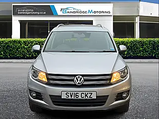 Used 2016 Volkswagen Tiguan Match Edition Silver - Interior and Exterior details 8