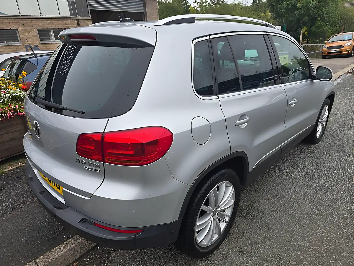Used 2016 Volkswagen Tiguan Match Edition Silver - Interior and Exterior details 2