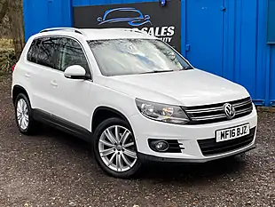 Used 2016 Volkswagen Tiguan Match Edition White - Interior and Exterior details 12