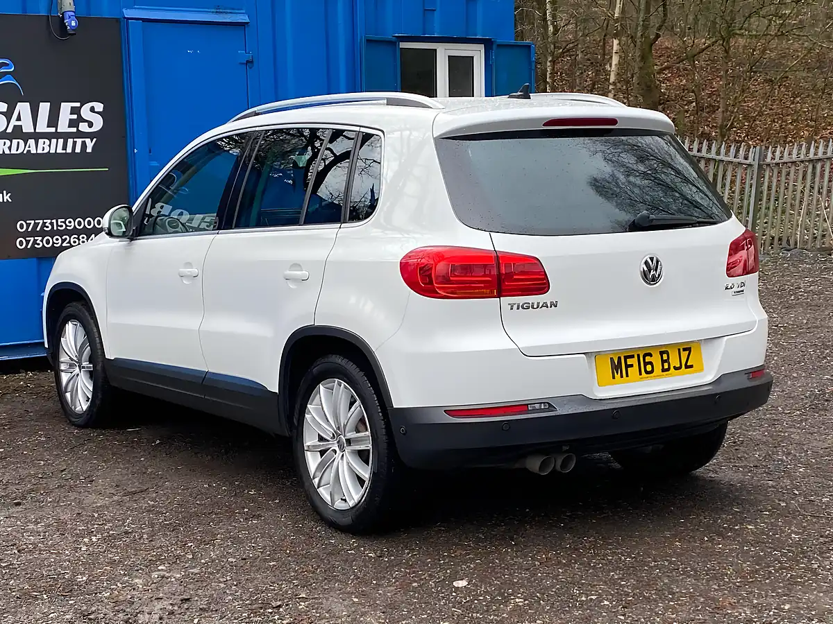 Used 2016 Volkswagen Tiguan Match Edition White - Interior and Exterior details 6