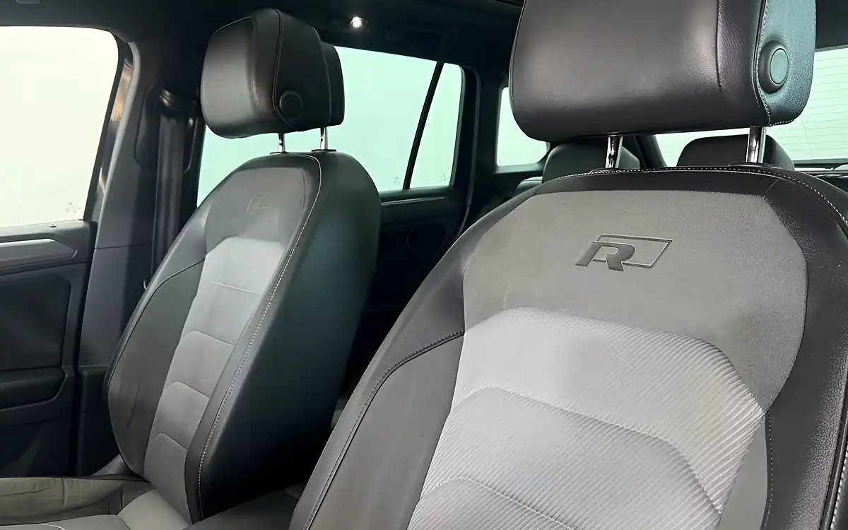 Used 2016 Volkswagen Tiguan R-Line Black - Interior and Exterior details 19