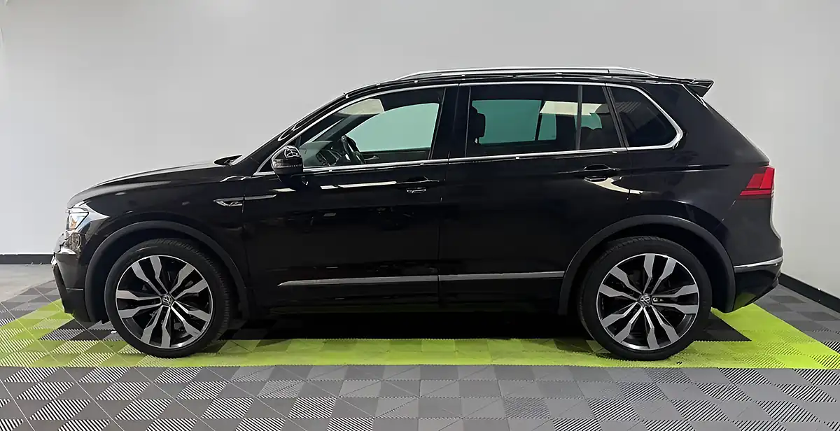Used 2016 Volkswagen Tiguan R-Line Black - Interior and Exterior details 7