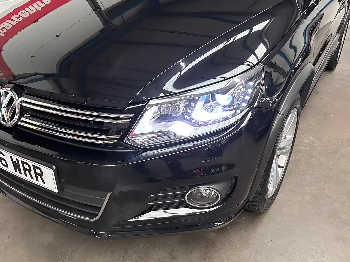 Used 2016 Volkswagen Tiguan R-Line Edition Black - Interior and Exterior details 6